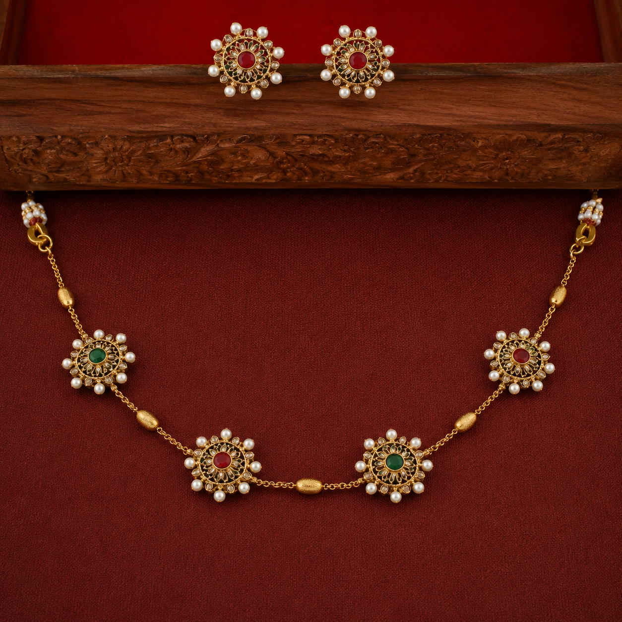 Women's Gold-Plated Floral AD Necklace & Earrings Set | TT044