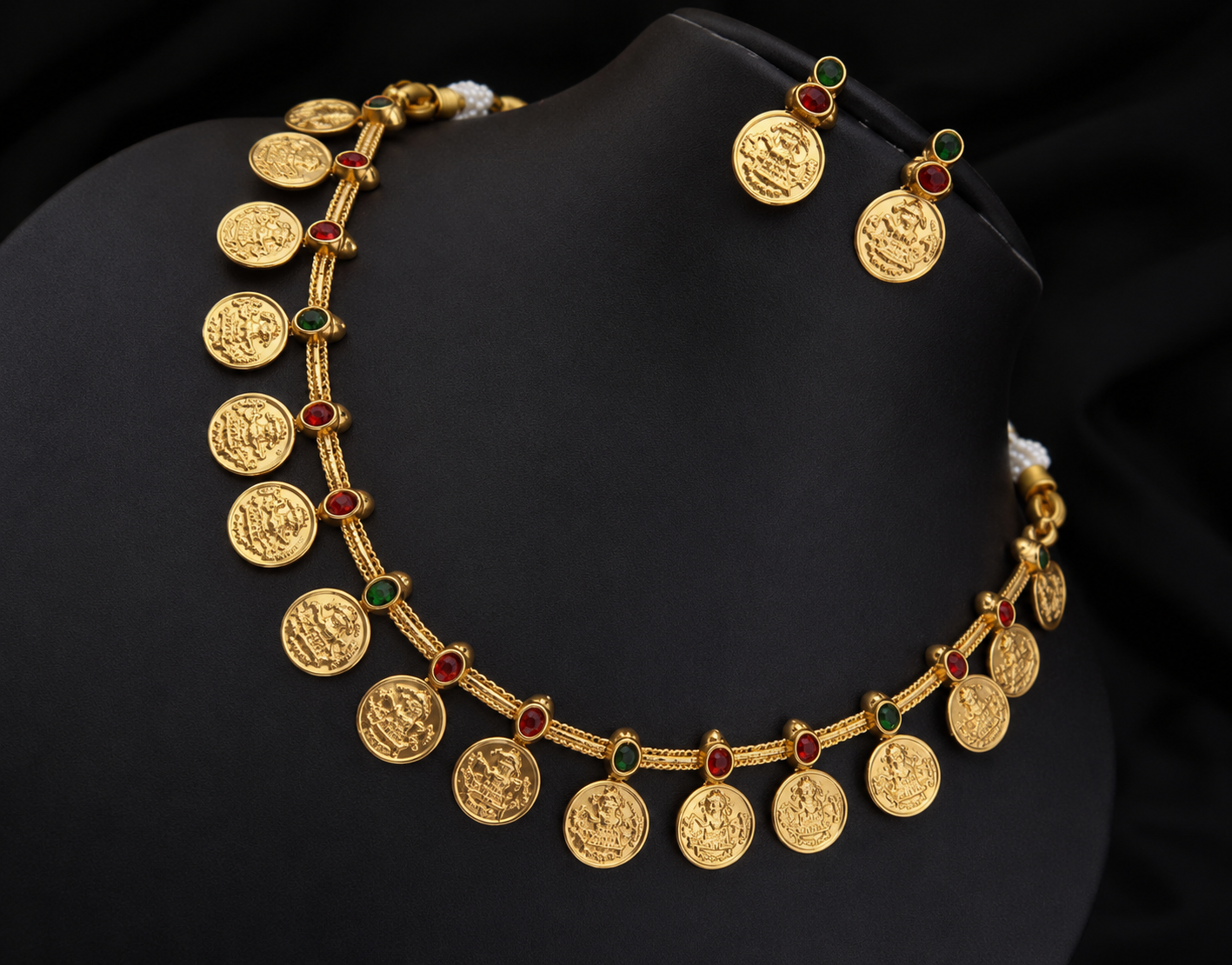 Women's Gold-Plated Lakshmi Coin Necklace & Earrings Set | TT041