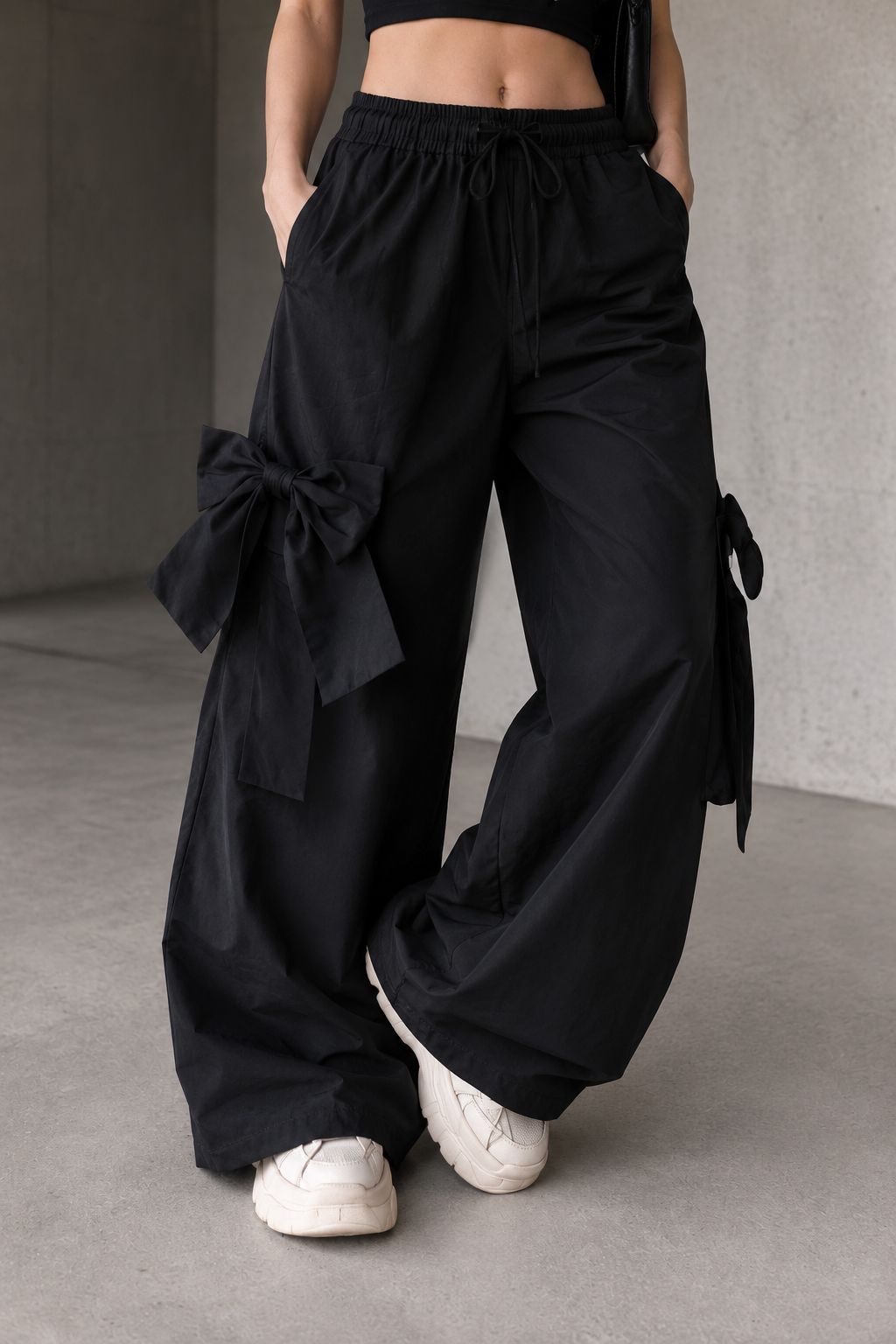 Women's Black Wide Leg Cargo Pants with Bow Pocket Detail | TT031